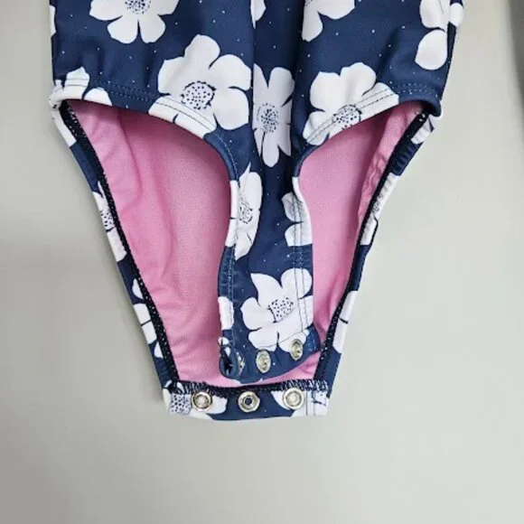 Toddler Girls Rash Guard - Size 2T - Picture 4 of 4